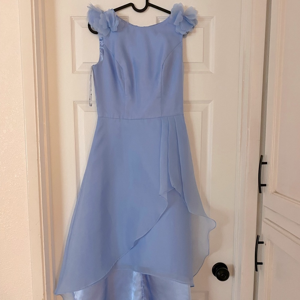 BEAUTIFUL, Chi chi London dress